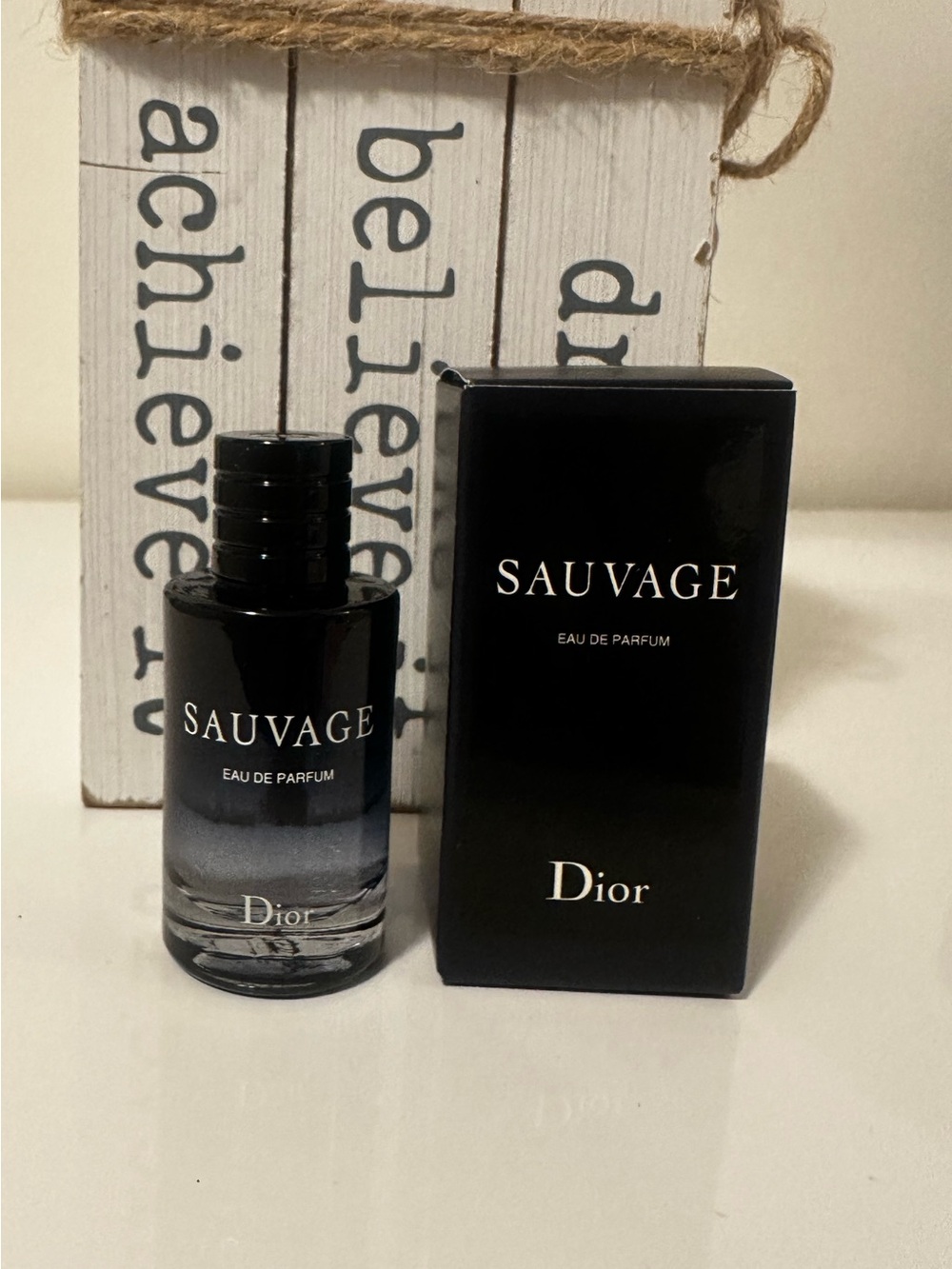 DIOR Sauvage Eau de Parfum
EDP Perfume MINI Splash Dabber .34oz/10ml| NEW
Travel